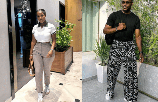 How to Wear Sneakers With Corporate or Native Outfits in 2026 1 (1)